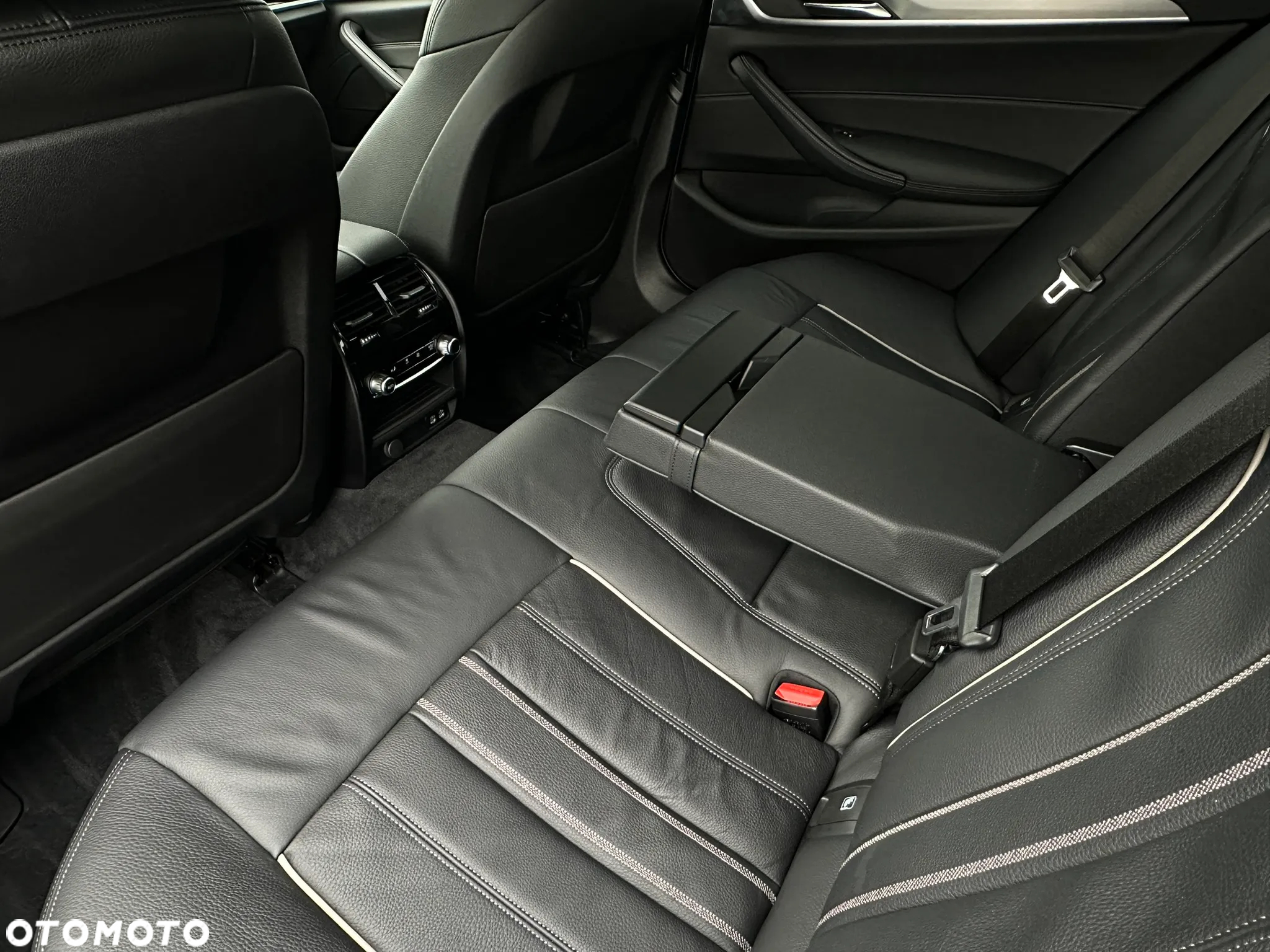 BMW Seria 5 - 27