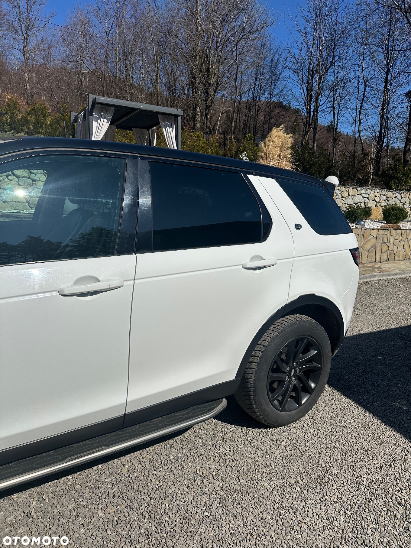 Land Rover Discovery Sport 2.0 Si4 HSE Luxury - 17
