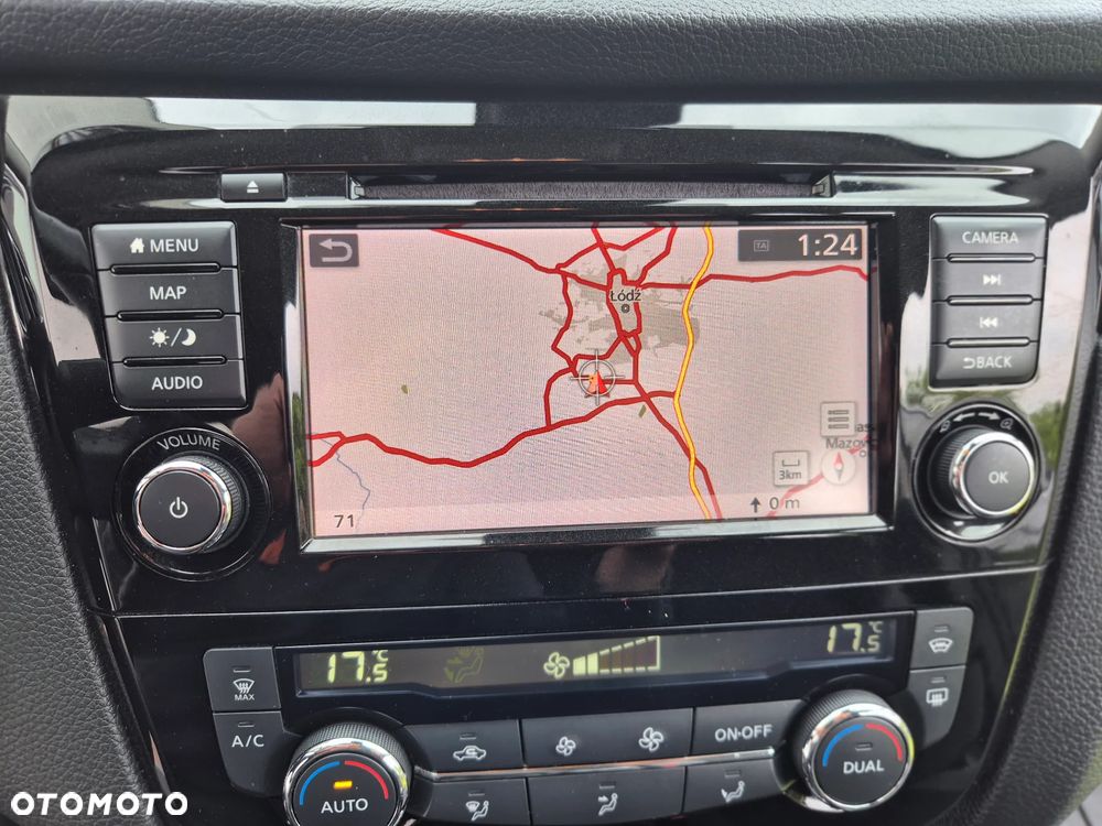 Nissan Qashqai 1.7 dCi 4x4 N-Connecta Xtronic - 28