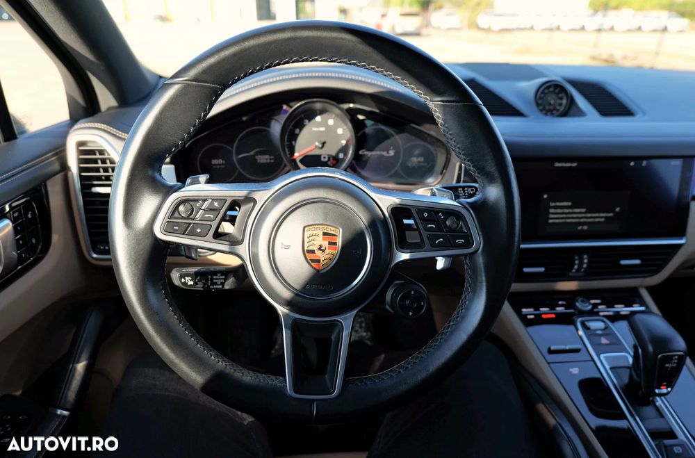 Porsche Cayenne S - 20