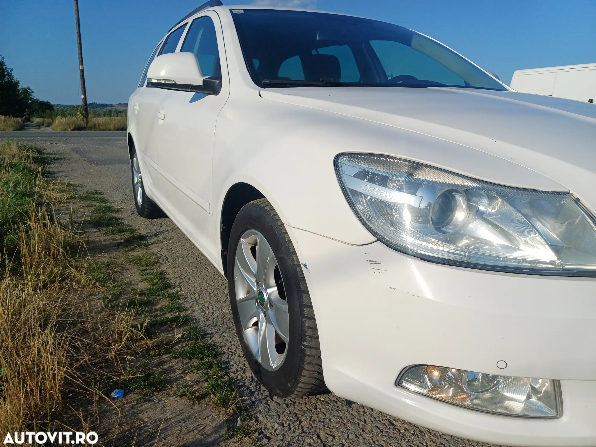 Skoda Octavia 1.6 TDI DPF DSG Active - 4