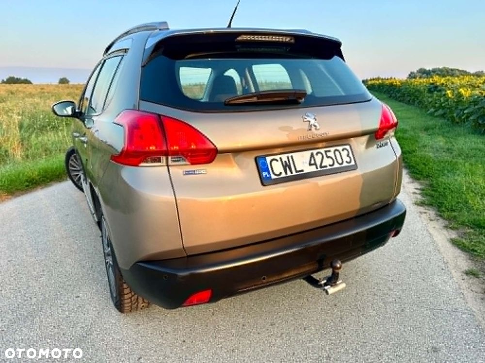 Peugeot 2008 PureTech 82 Urban Move - 9