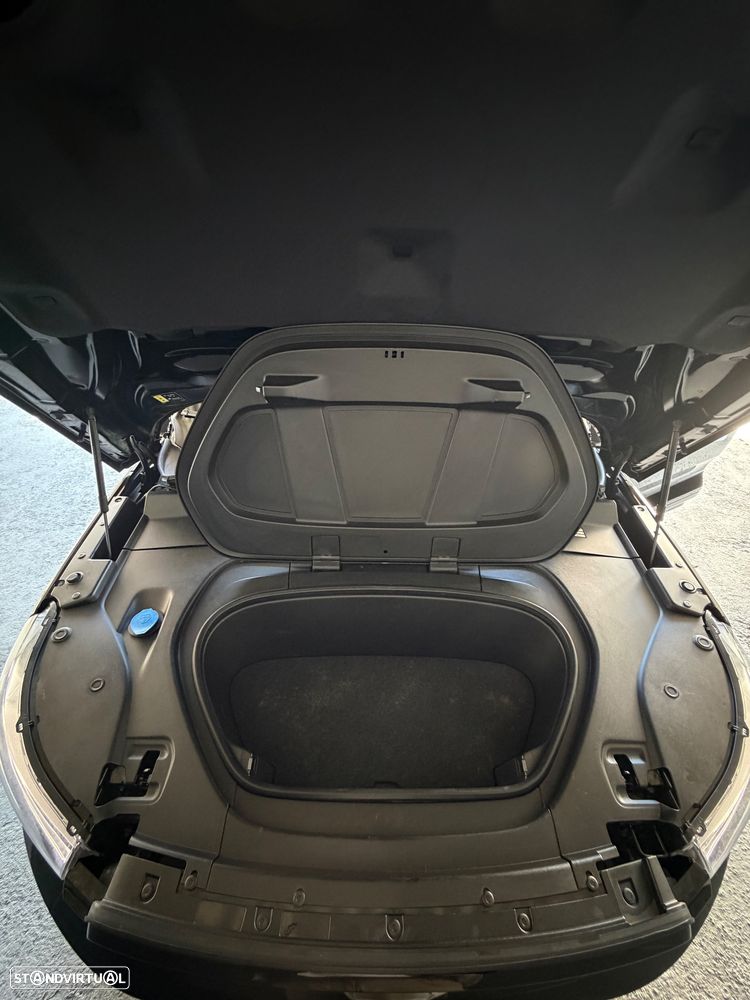 Volvo XC 40 P8 AWD Recharge RDesign - 11