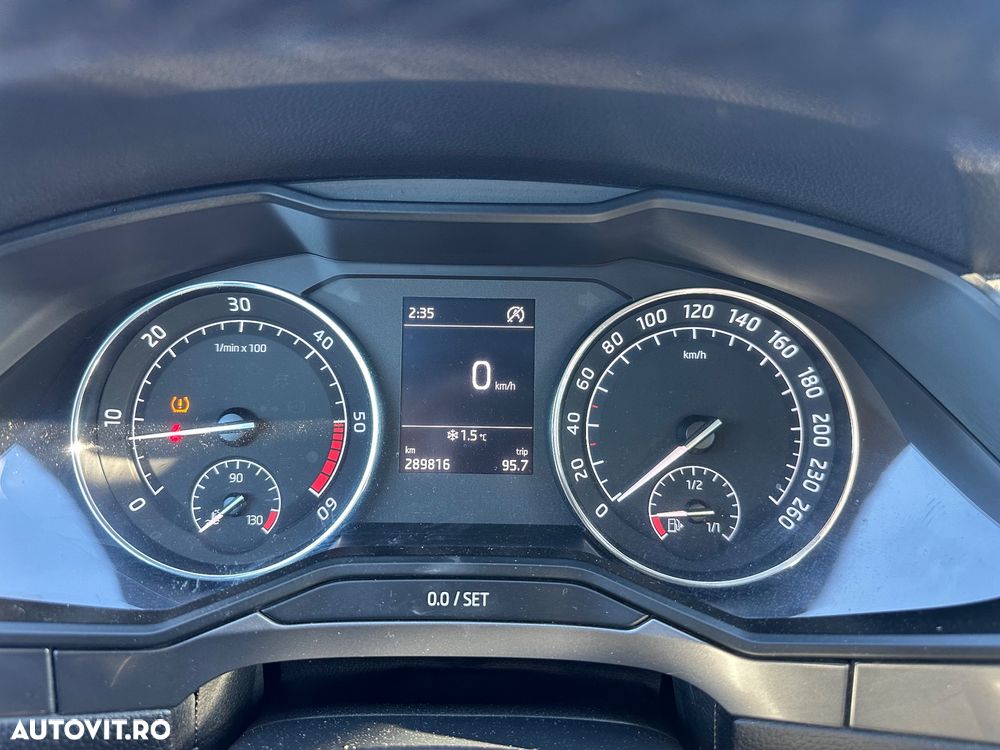 Skoda Superb 2.0 TDI Active - 9