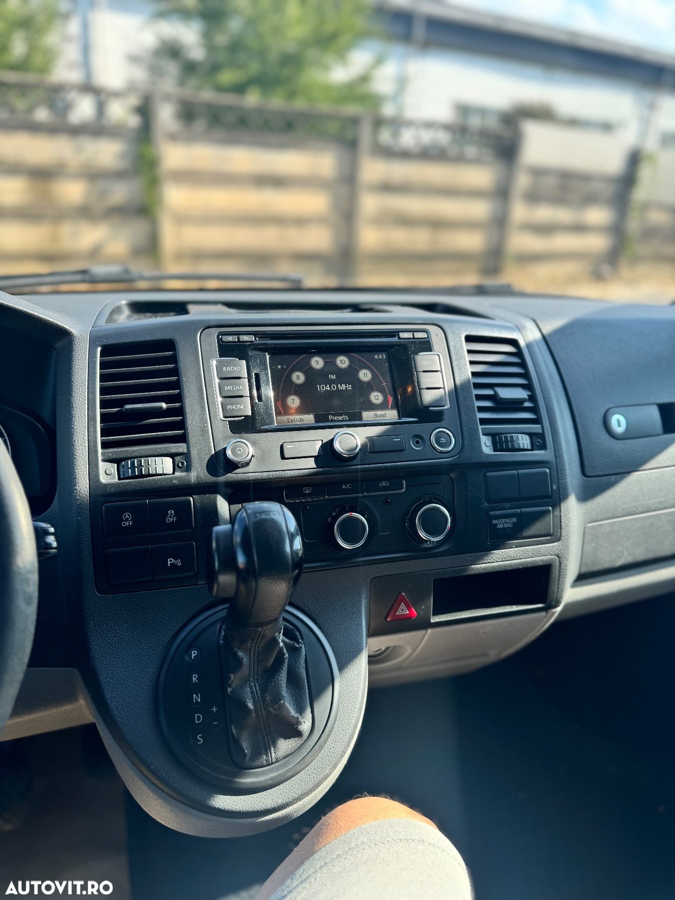 Volkswagen Transporter - 18
