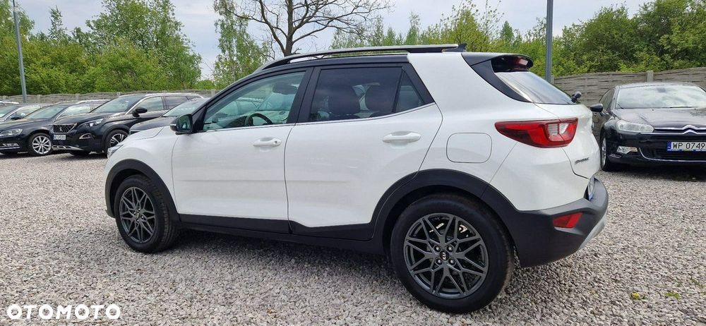 Kia Stonic - 5