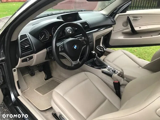BMW Seria 1 130i - 10