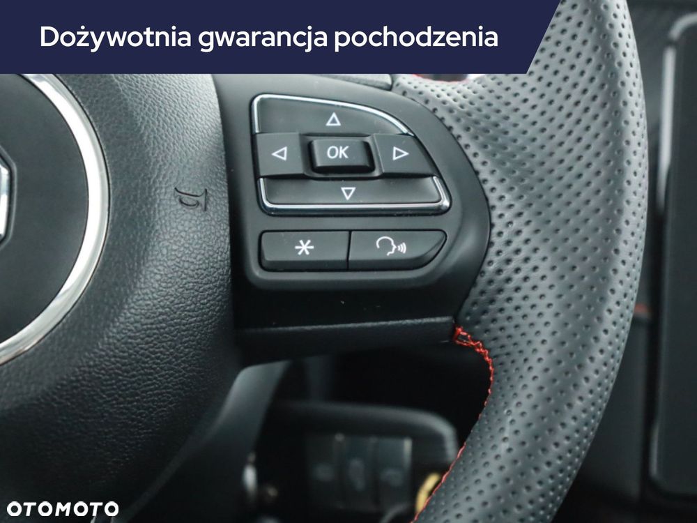 MG ZS - 17
