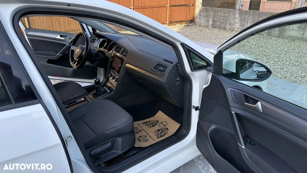 Volkswagen Golf 1.0 TSI Comfortline - 20