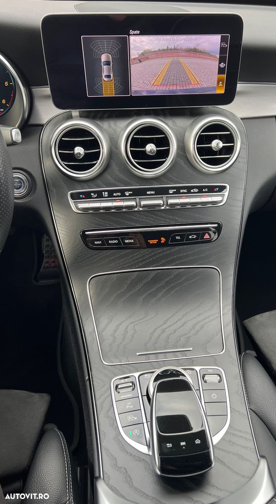 Mercedes-Benz C 220 d 4Matic T 9G-TRONIC AMG Line - 18