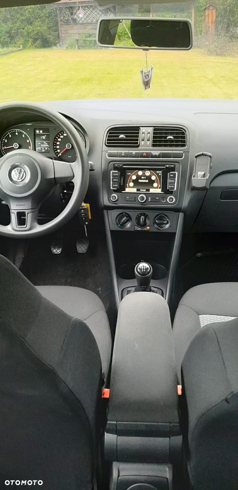 Volkswagen Polo - 10