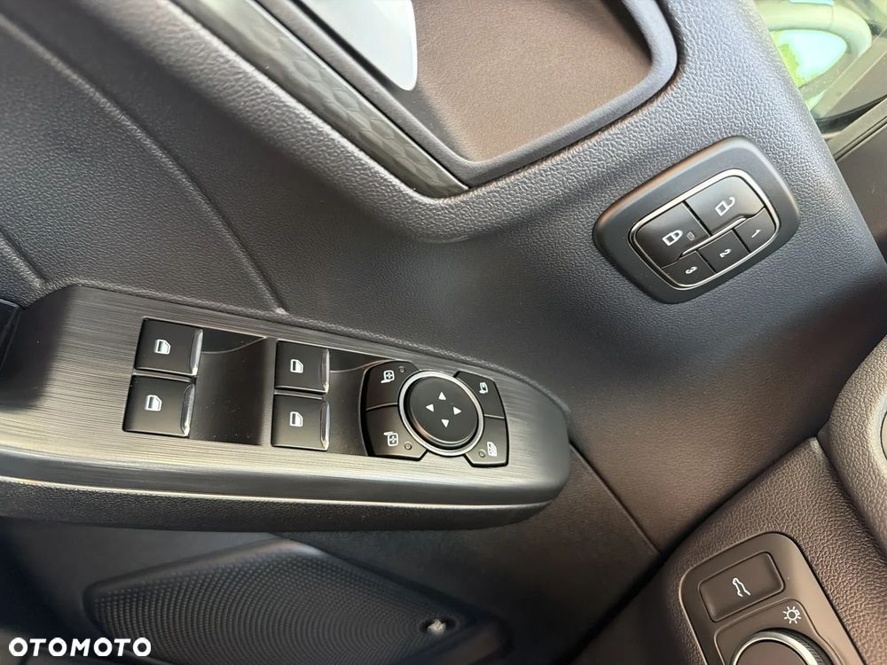 Ford Kuga 2.5 Duratec FHEV SOUND EDITION - 24