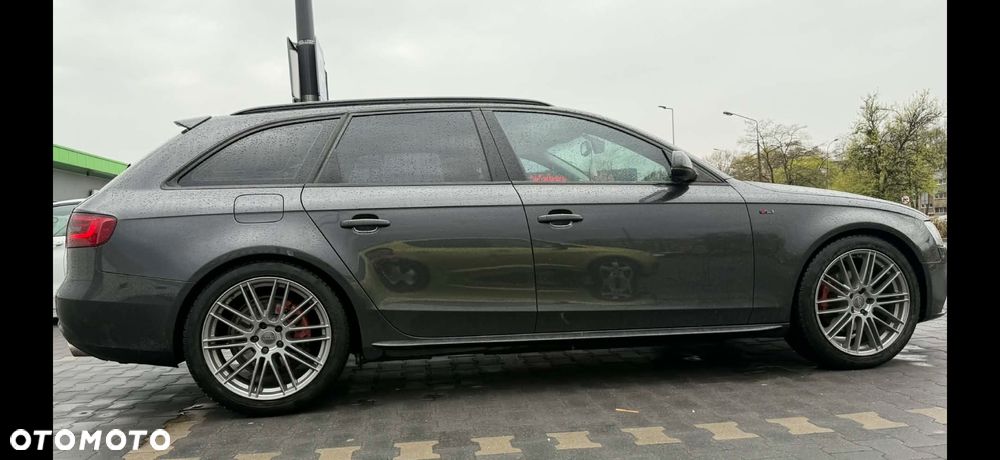 Audi A4 Avant 2.0 TDI - 10