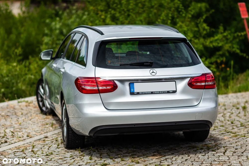 Mercedes-Benz Klasa C 200 d 7G-TRONIC - 13