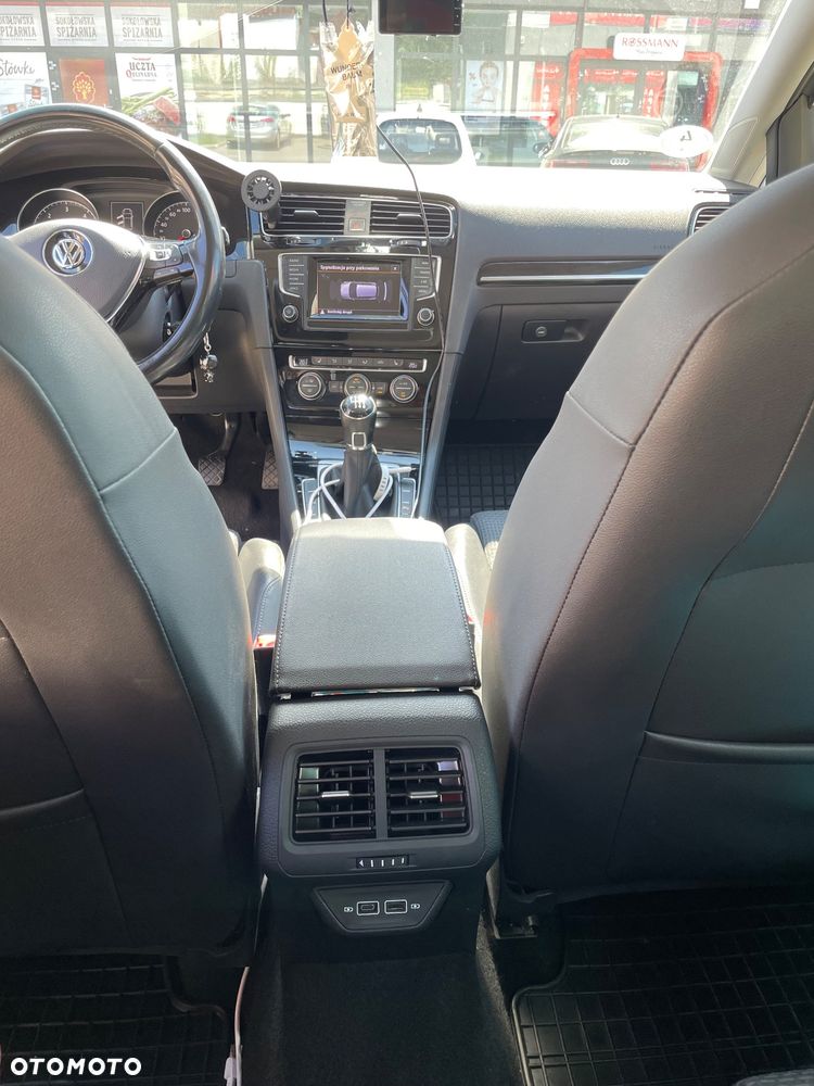 Volkswagen Golf 2.0 BlueTDI 4Motion Highline - 12