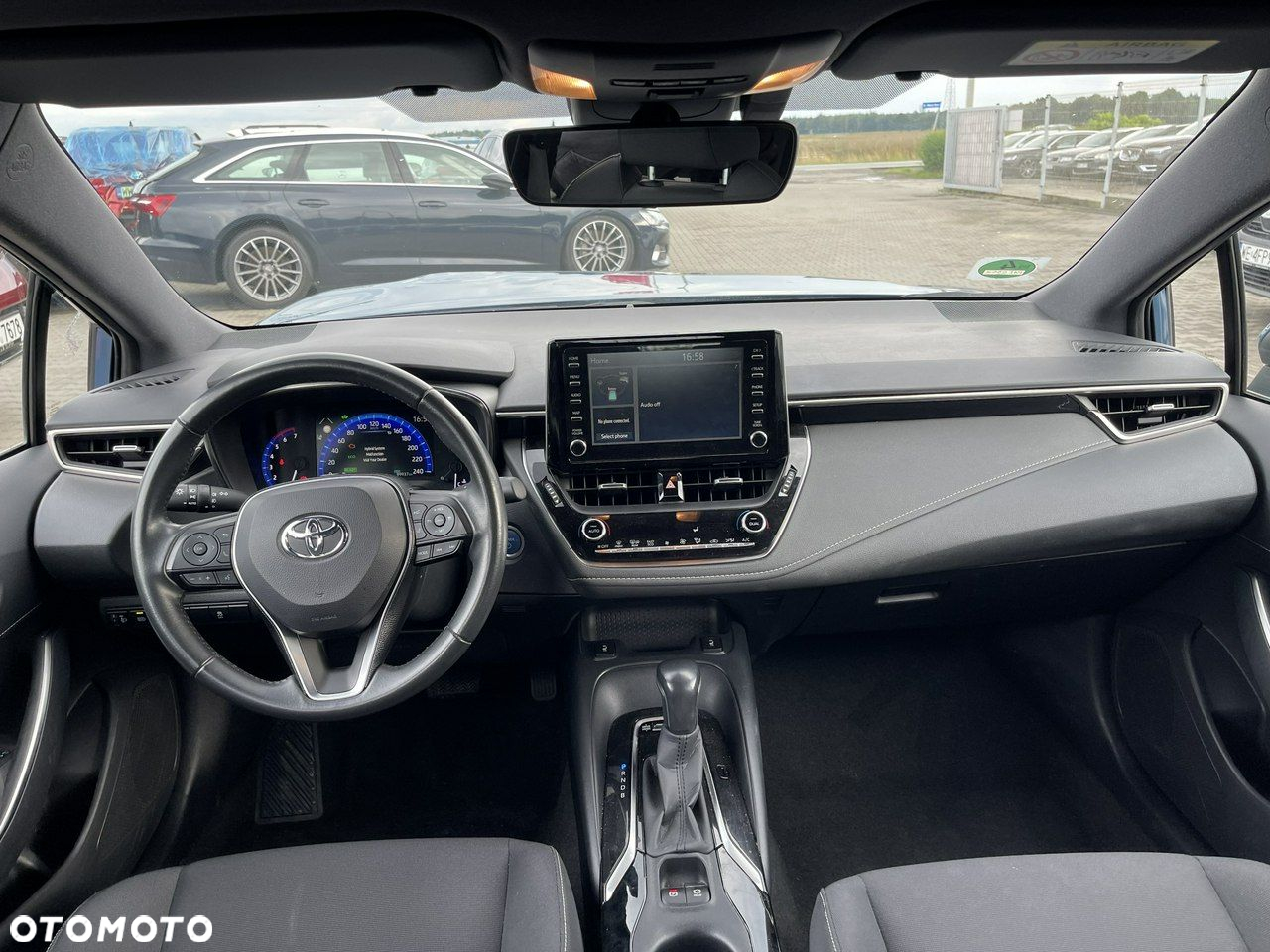 Toyota Corolla 1.8 Hybrid Comfort - 6