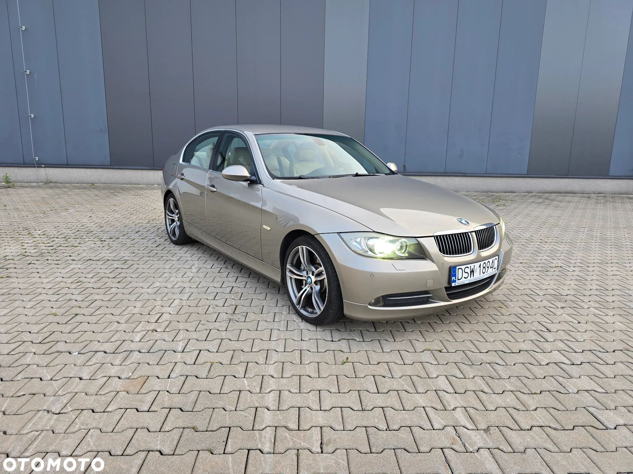 BMW Seria 3 330d DPF - 1