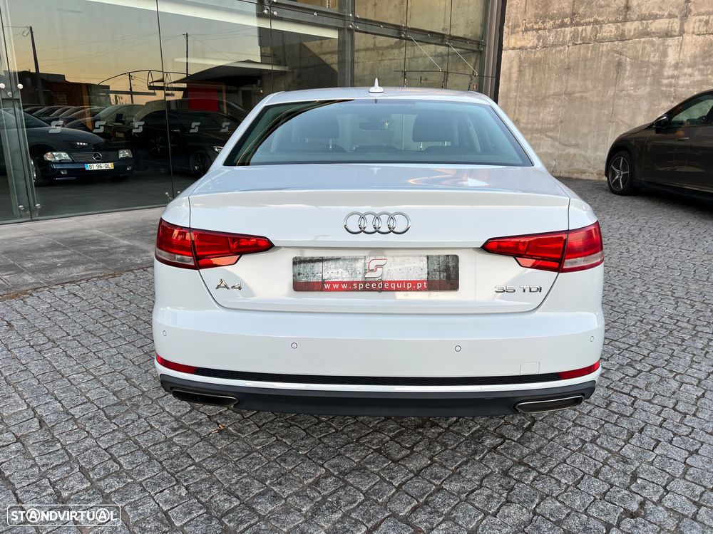 Audi A4 35 TDI Sport S tronic - 4