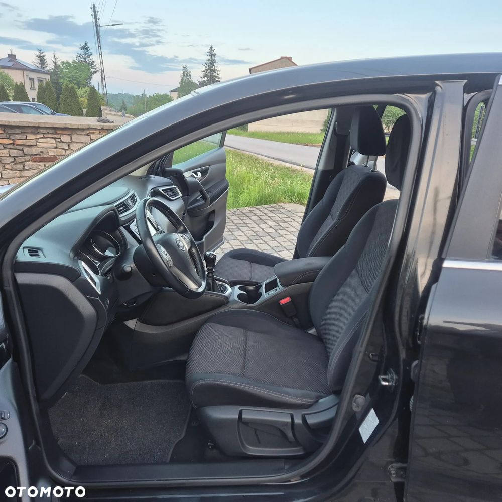 Nissan Qashqai 1.6 dCi 4 x 4 DPF Start/Stop I-Way - 14