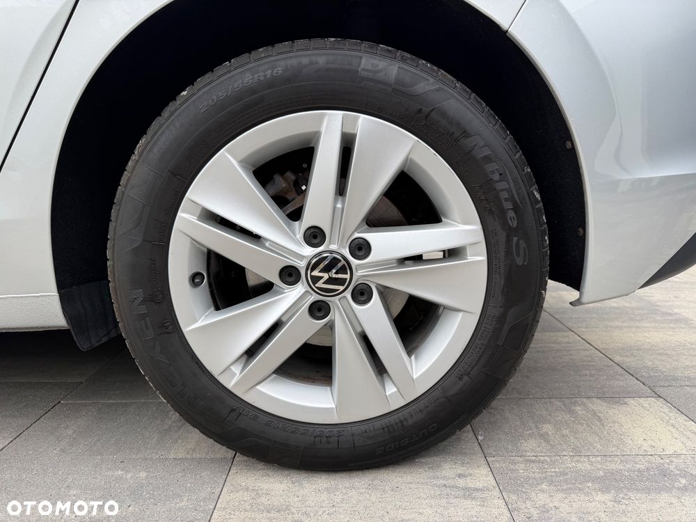 Volkswagen Golf 2.0 TDI Life - 19