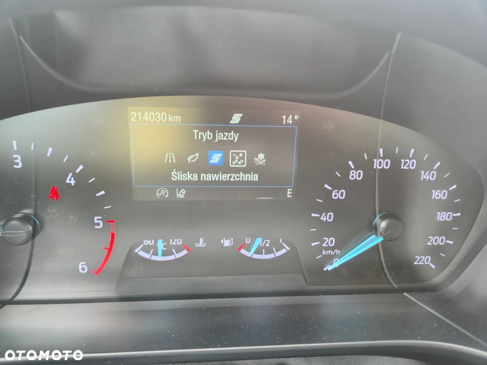 Ford Kuga 2.0 EcoBlue mHEV FWD Titanium - 21