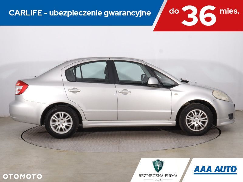 Suzuki SX4 - 8