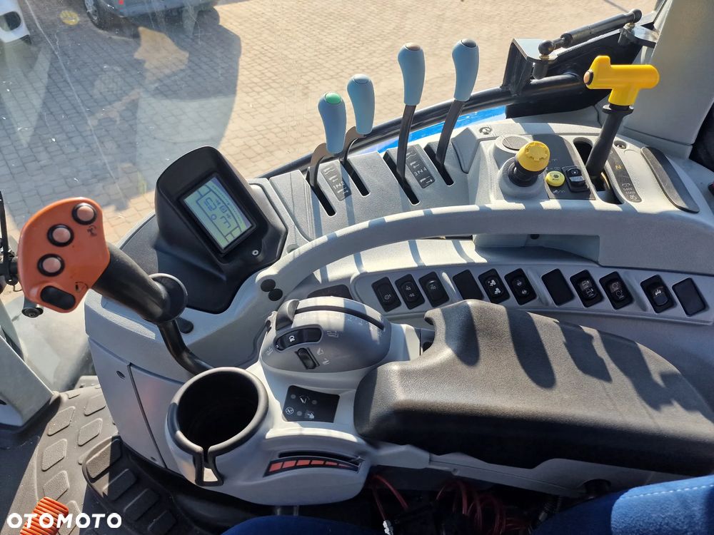 New Holland T7.230, 2016r, Pneumatyka - 7