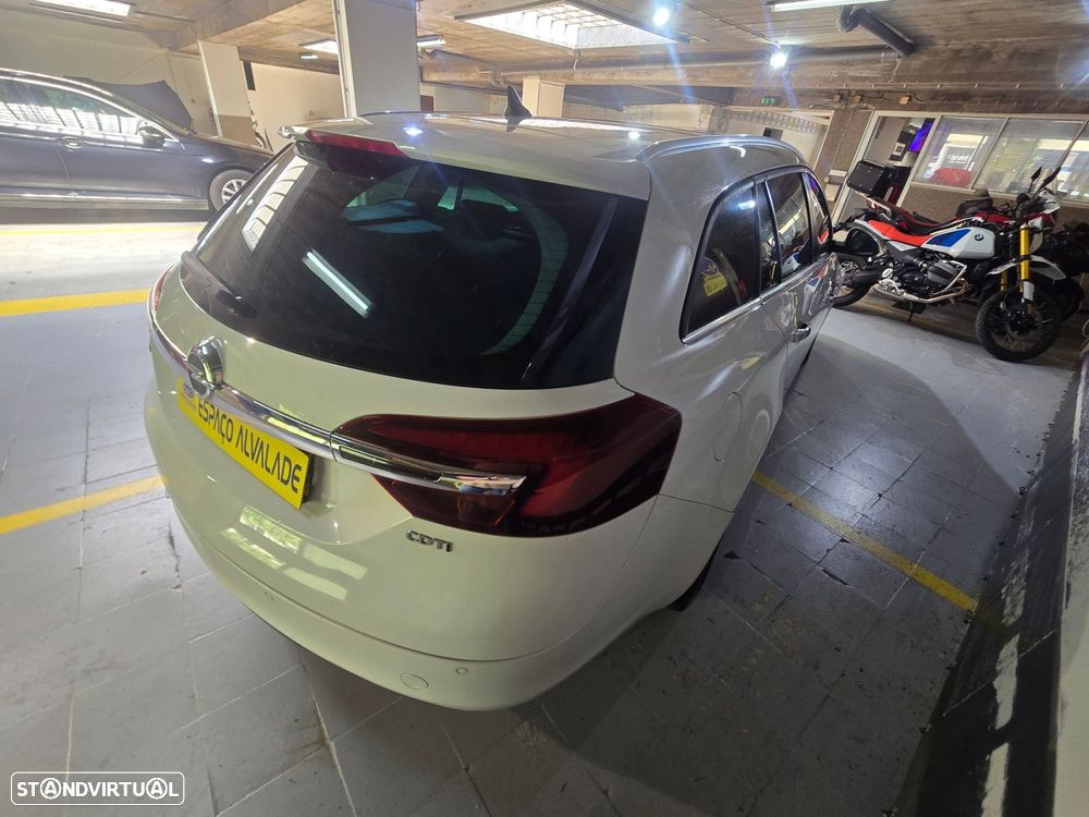 Opel Insignia Sports Tourer 1.6 CDTi Executive S/S - 5