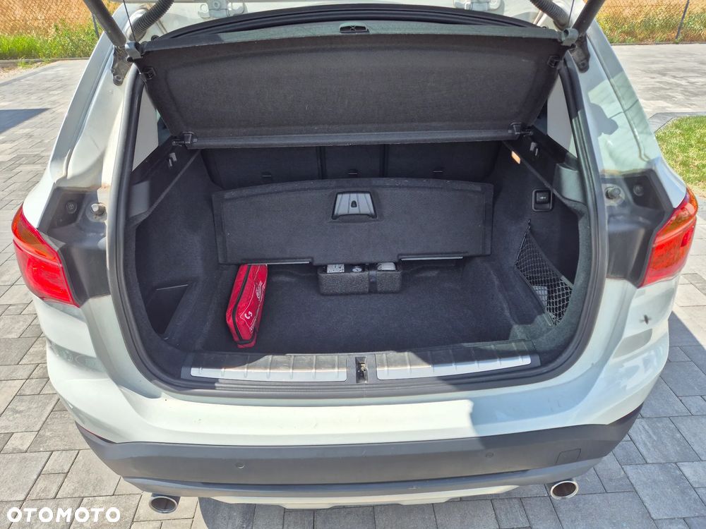 BMW X1 sDrive18d Advantage sport - 13