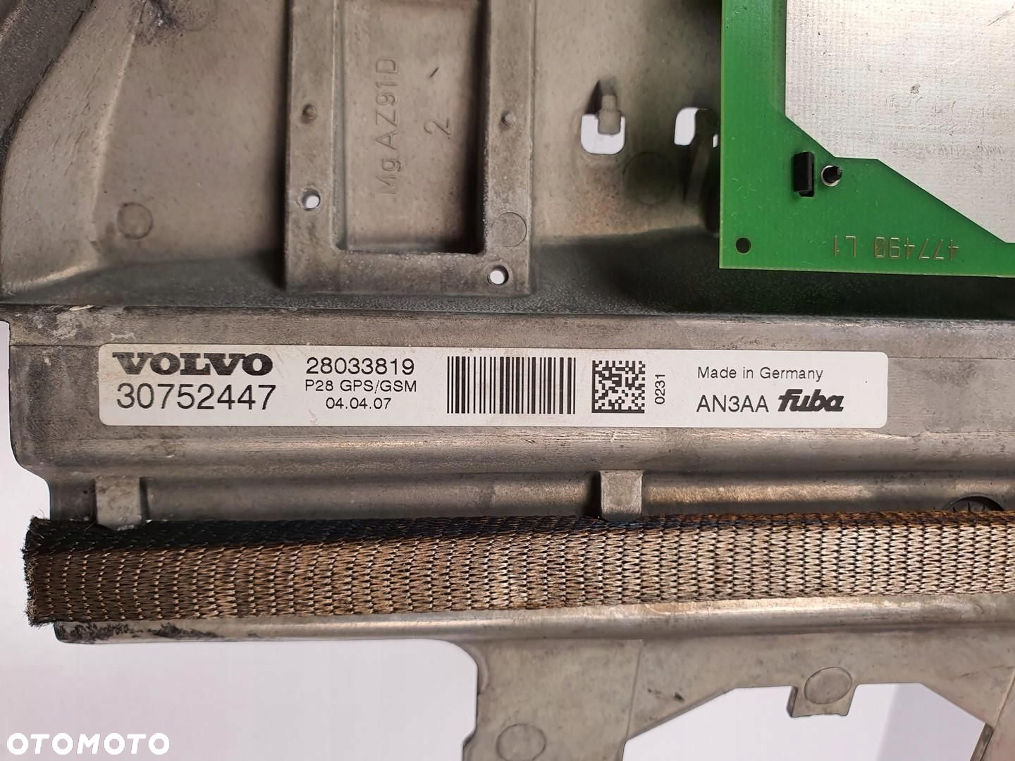 MODUŁ WZMACNIACZ ANTENY GPS VOLVO XC90 30752447 - 3