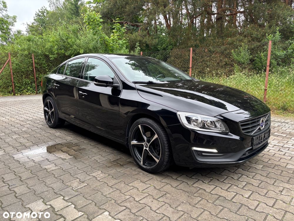 Volvo S60 D3 Drive-E Momentum - 12