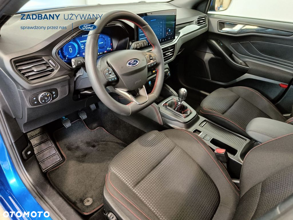 Ford Focus 1.0 EcoBoost ST-Line X - 10