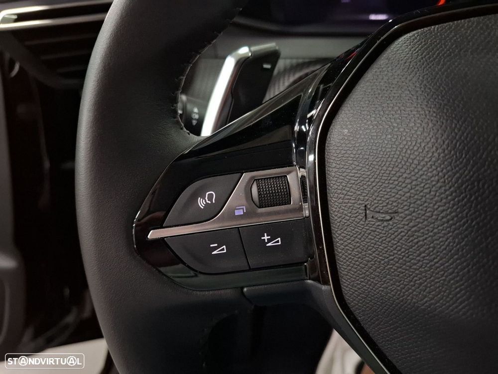 Peugeot 208 1.2 Hybrid Allure e-DCS6 - 16