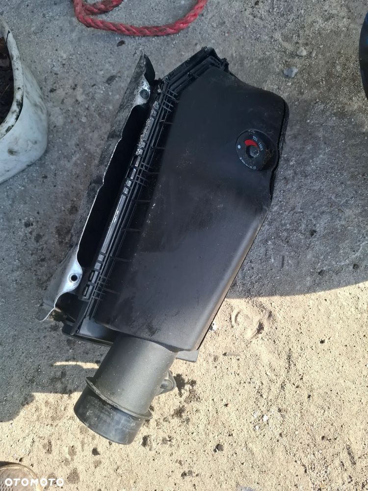 MERCEDES C KLASA W203 2.2 CDI OBUDOWA FILTRA POWIETRZA - 1