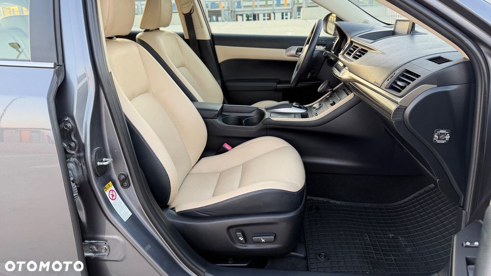 Lexus CT Luxury Line - 19