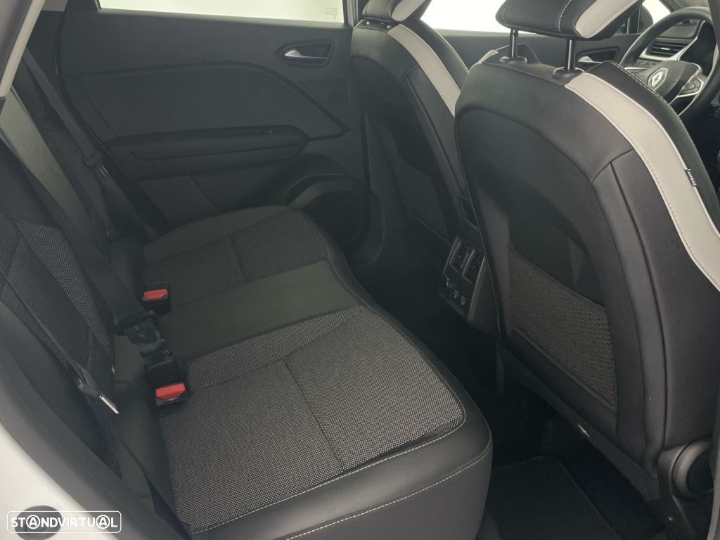 Renault Captur 1.0 TCe Techno Bi-Fuel - 25