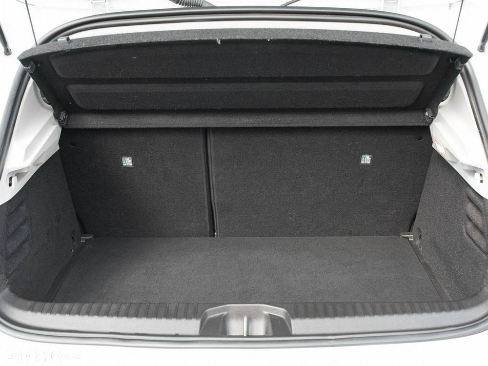 Renault Clio 1.0 TCe Equilibre - 27