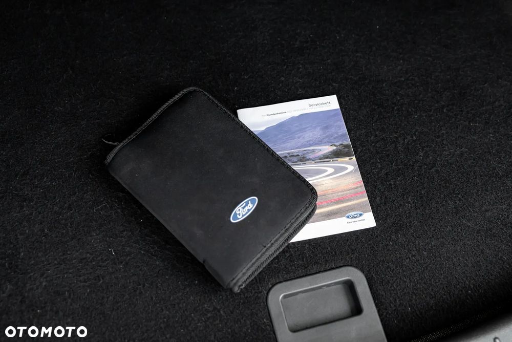 Ford Kuga 1.5 EcoBoost 2x4 ST-Line - 33