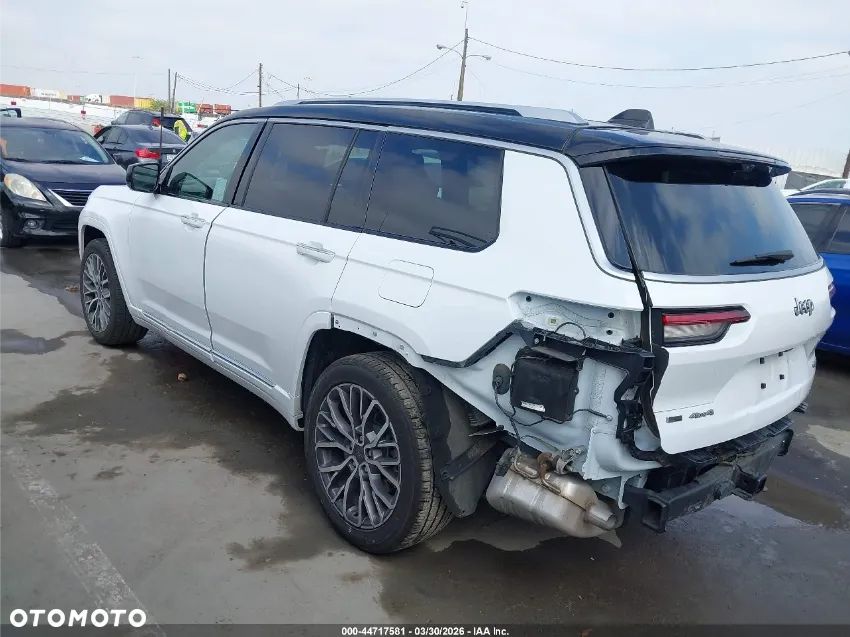 Jeep Grand Cherokee - 9