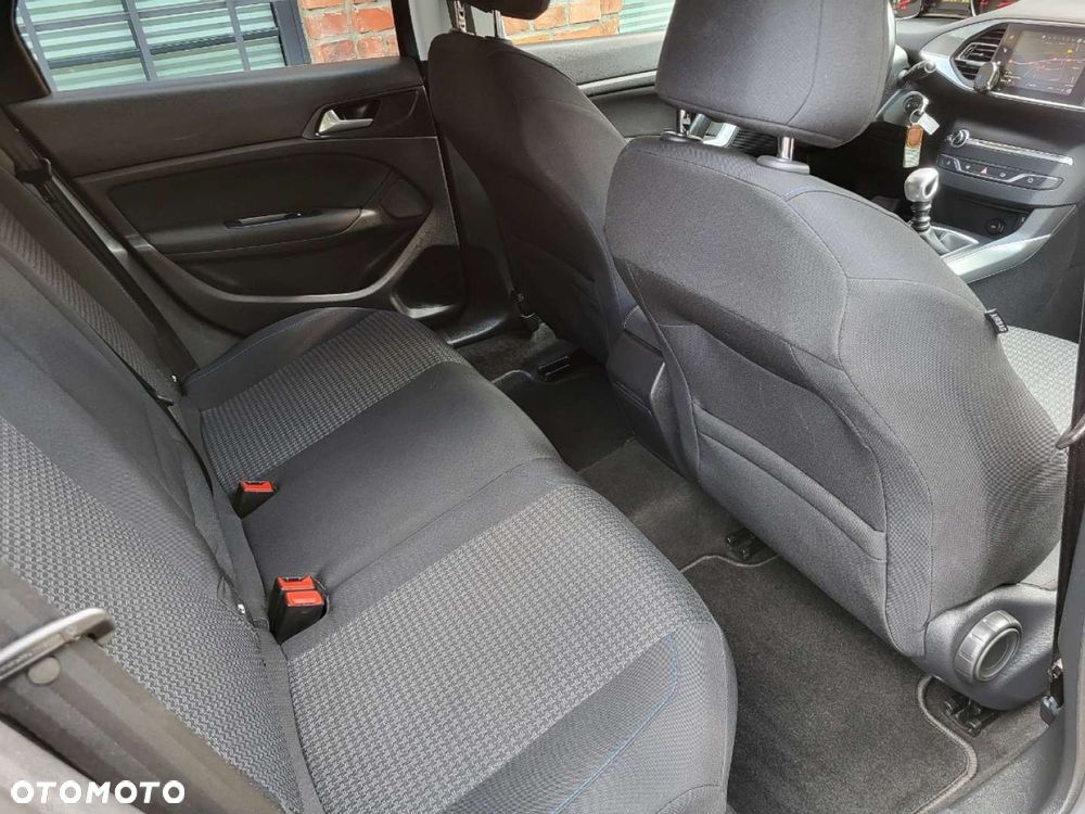 Peugeot 308 - 28