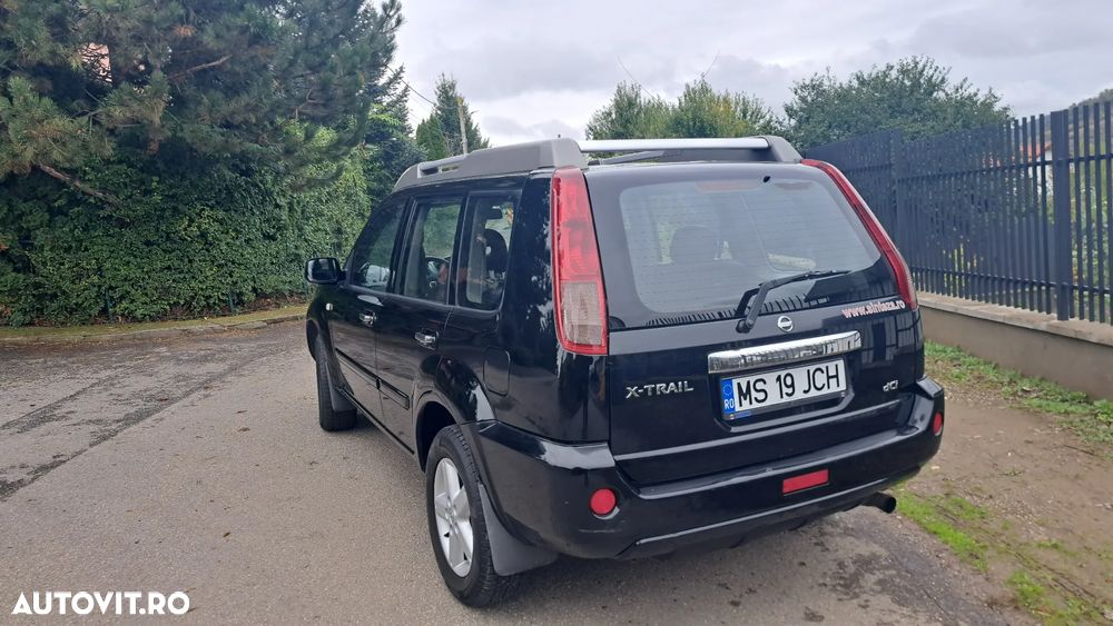 Nissan X-Trail 2.2 dCi Elegance - 3