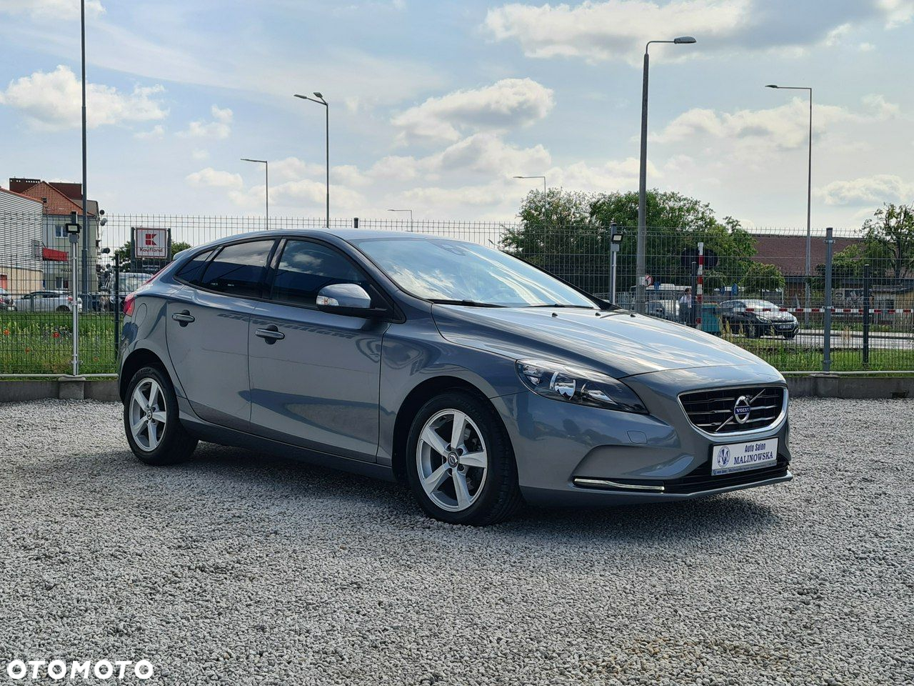 Volvo V40 D2 Kinetic - 8