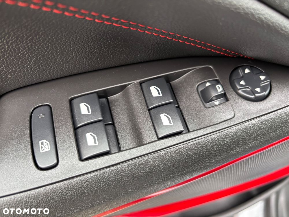 Opel Crossland 1.2 T GS Line Plus Pack - 40