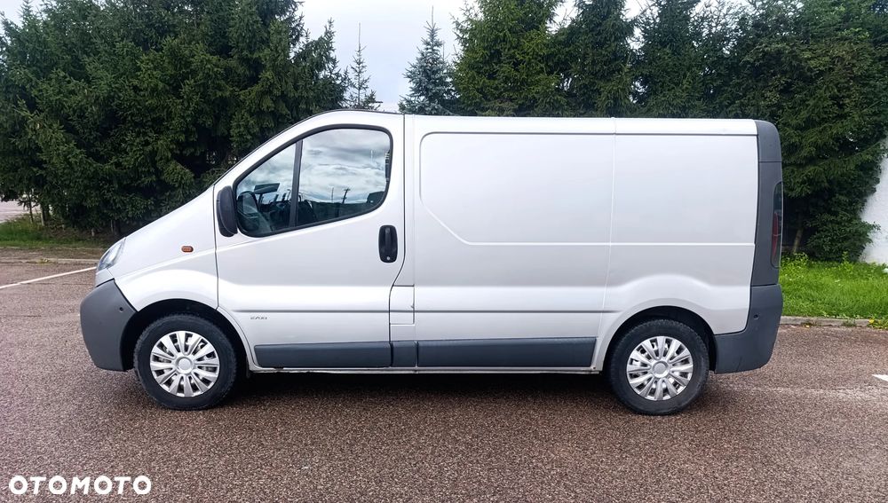 Opel Vivaro - 2