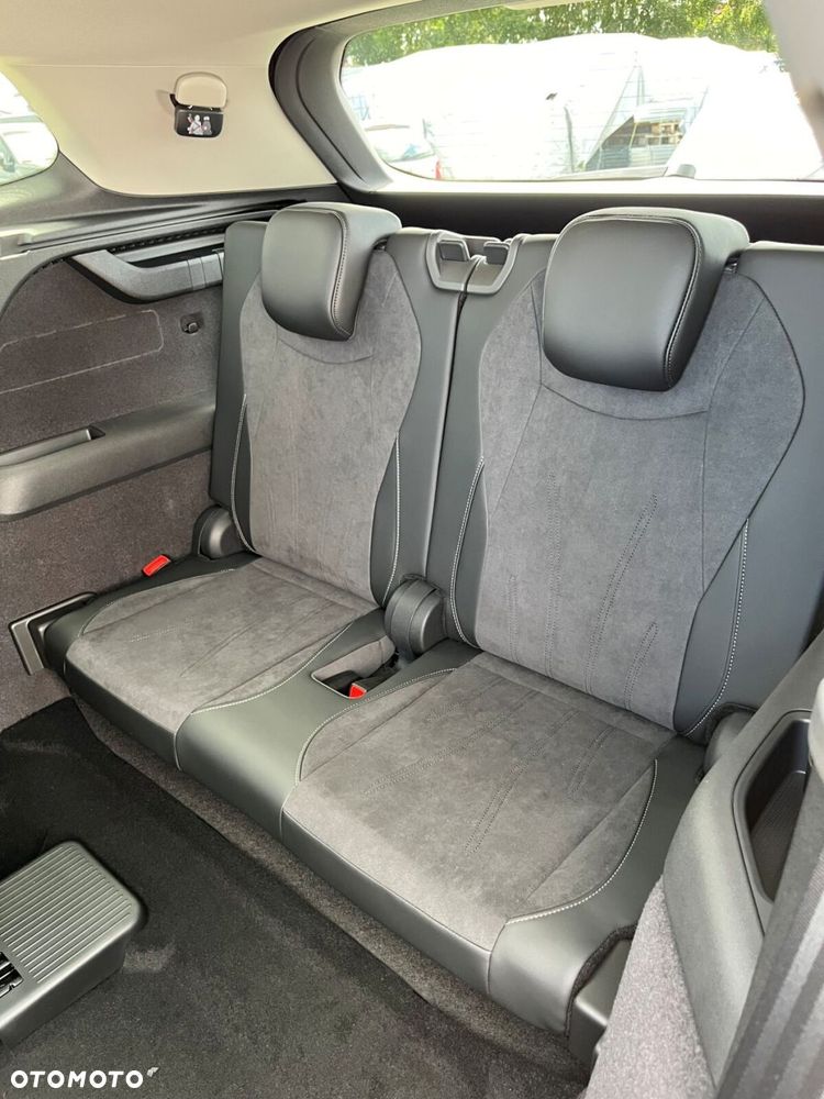 Volkswagen Tayron 2.0 TSI 4Mot Elegance DSG - 11