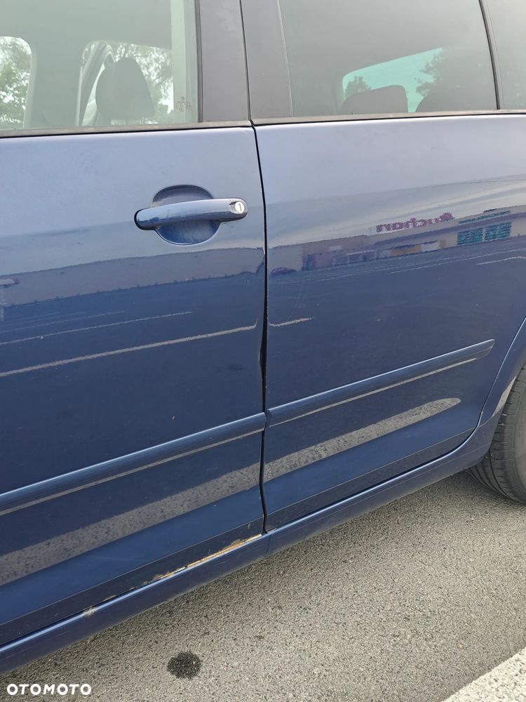 Volkswagen Golf Plus 1.6 TDI Comfortline - 18