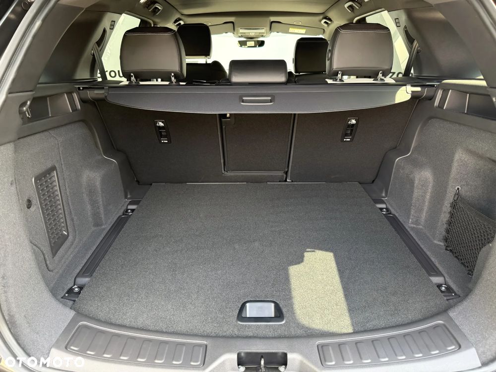 Land Rover Discovery Sport D200 Metropolitan - 14