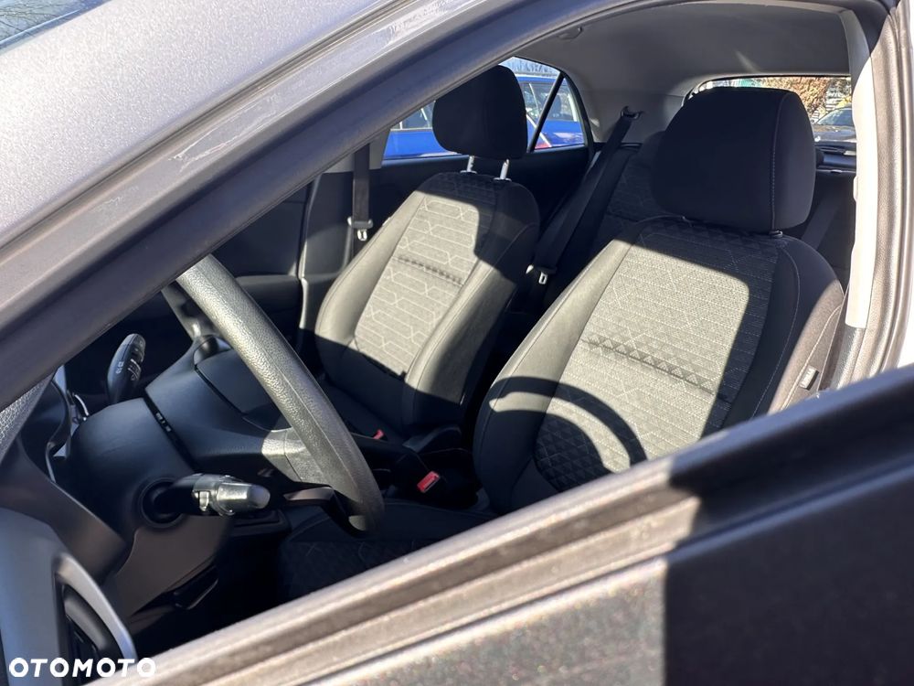 Kia Rio 1.2 M - 9