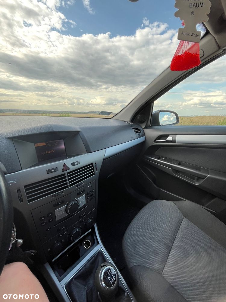 Opel Astra - 11