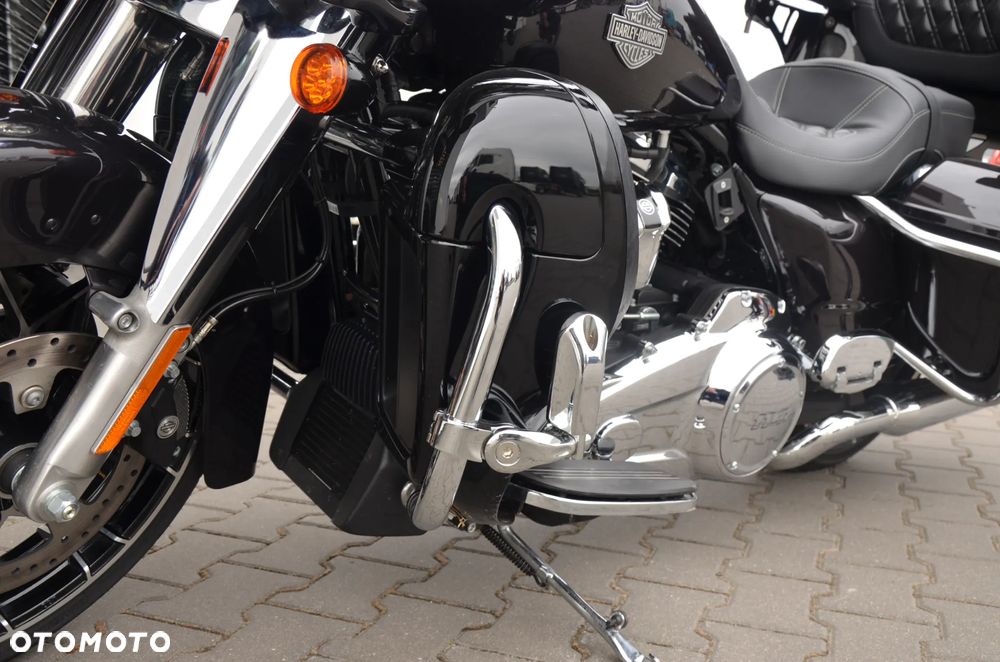 Harley-Davidson FLHXS Special - 18